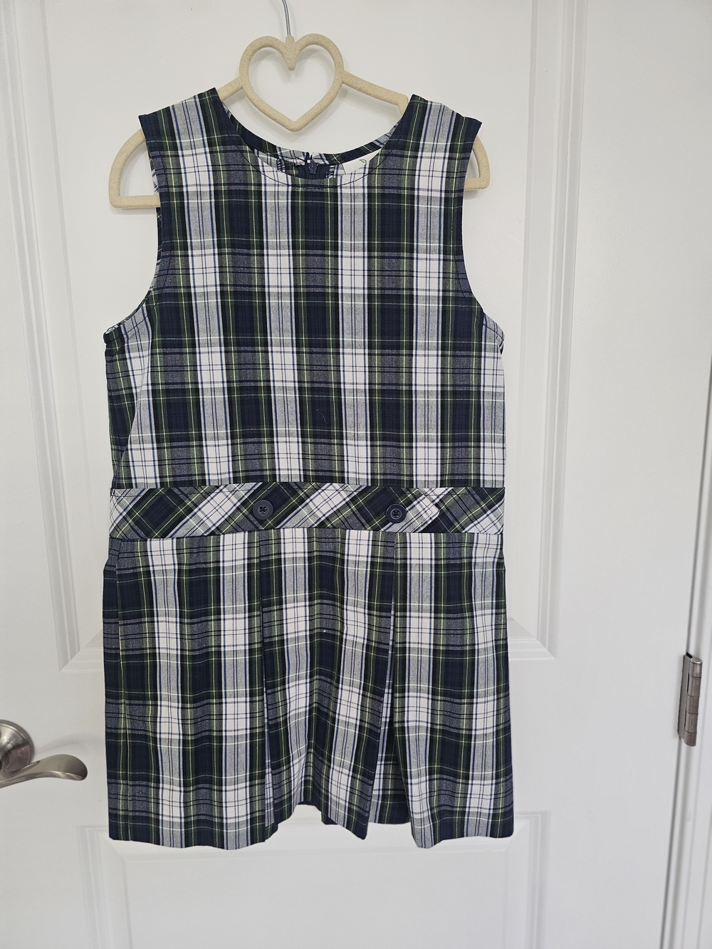 Plaid Sleeveless School Uniform Dress in Navy, White & Green